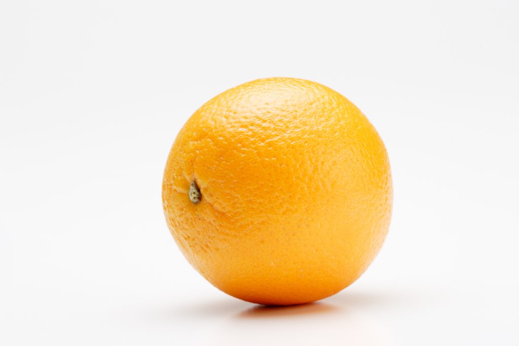 How to say Orange and Mikan in Japanese